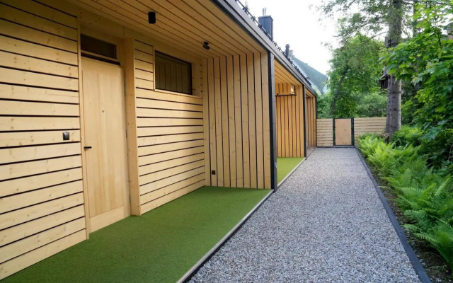 Mount Apart Sport House