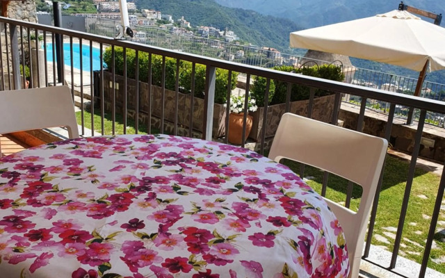 Appartamento Emma in Villa Laura