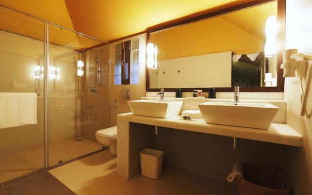 Ajit Bhawan - A Palace Resort