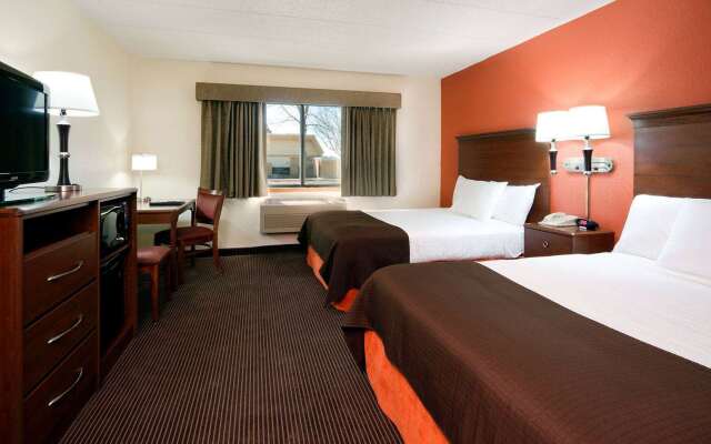 AmericInn by Wyndham Princeton IL