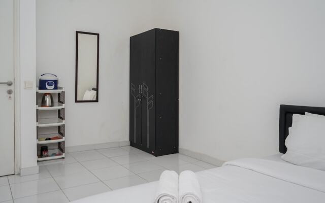 Cozy And Calm Studio No Kitchen Apartment At Aeropolis Residence