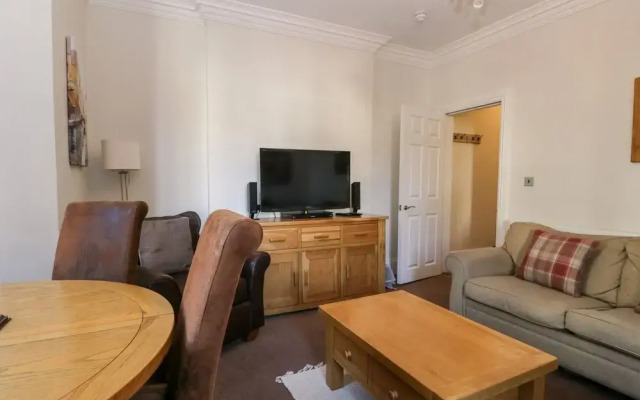 Carlton House Apartment 1