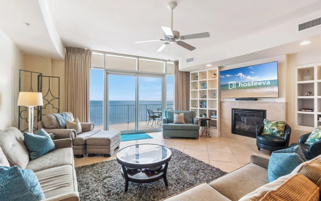 Turquoise Place C2205