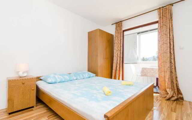 Rosa Apartments