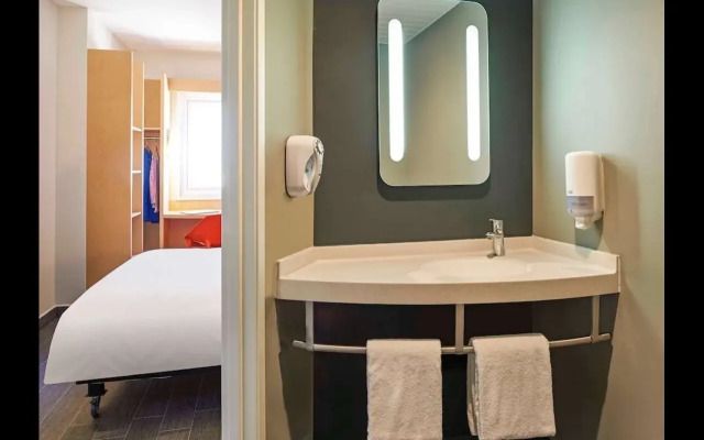 Ibis Culiacan