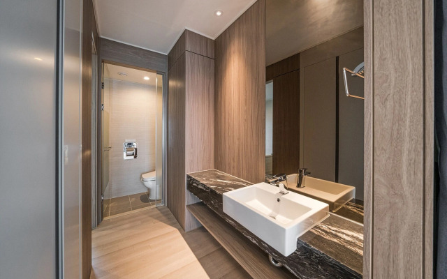 Sokcho I Park Suite Hotel and Residence
