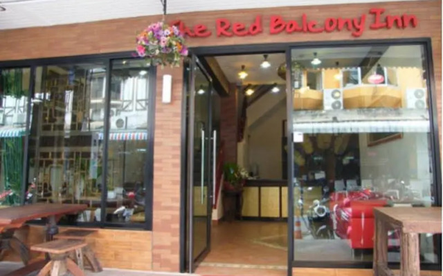 Red Balcony Hotel
