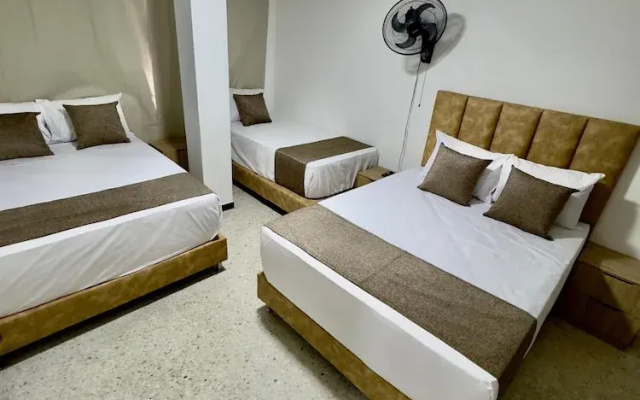 Hotel Pereira Central