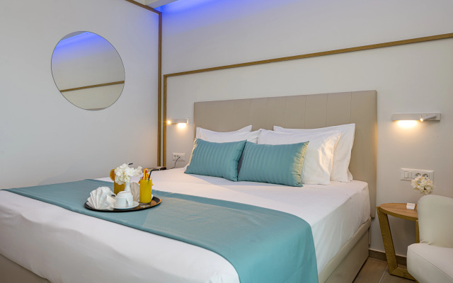 Mirage Bleu Hotel