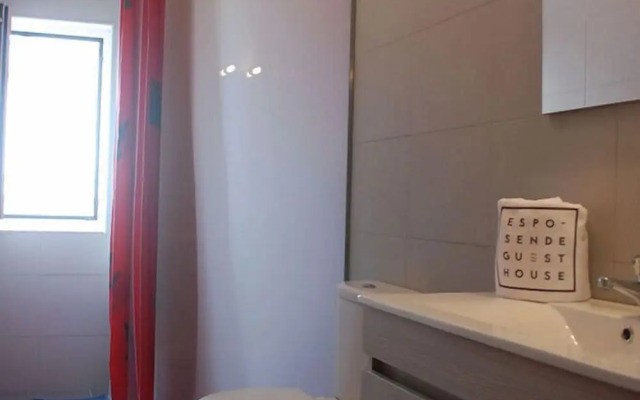 Esposende Guesthouse - Hostel
