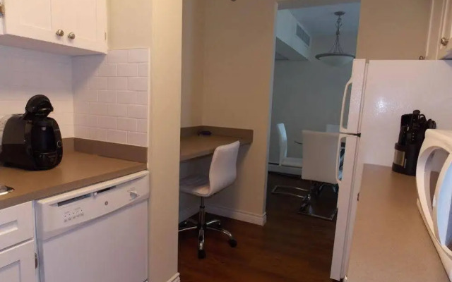 5 Calgary Downtown (2Bdr Suite