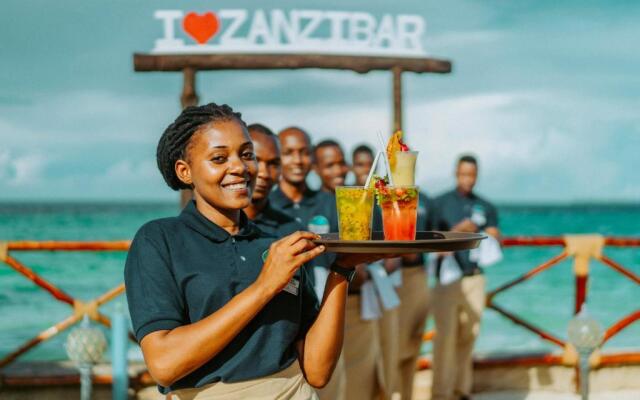 Sunny Palms Beach Bungalows