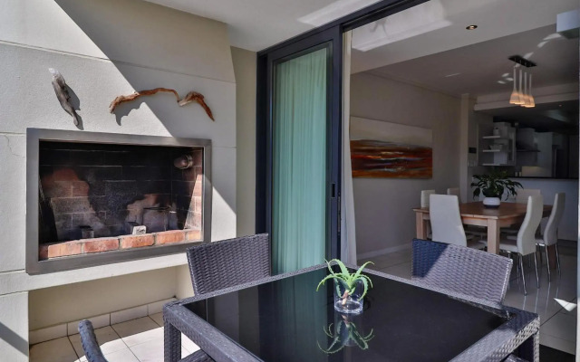 Whale Coast All-Suite-Hotel