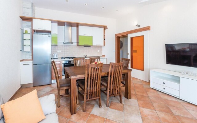 Awesome Home in Kalebova Luka With Wifi and 6 Bedrooms