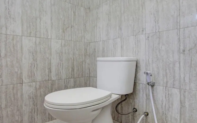 OYO 93885 D'harjo Guesthouse