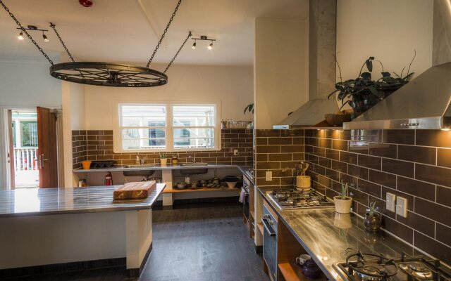 The Dwellington Hostel