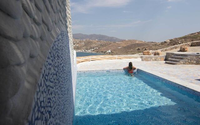 Agalia Luxury Suites