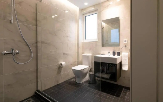 TONI'S Gryffindor 1 BD Apartment, Harry Potter!