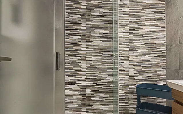 Spacious two bedroom apartment in Central location