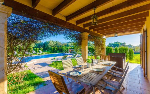 INES - Villa with private pool in INCA. Free WiFi