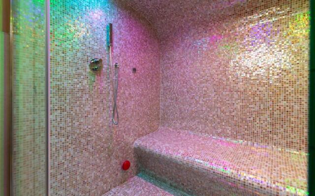 4 Star Suite SPA - Self Check-In