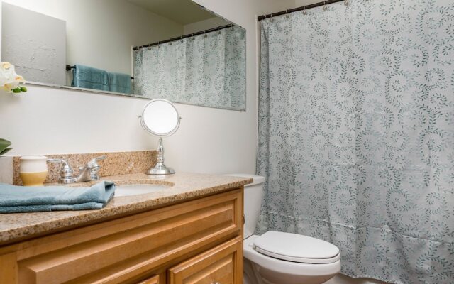 Soak In Oak Sleeps 14 Best Location