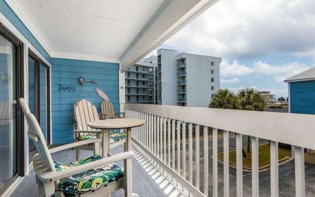 Sea Oats by Meyer Real Estate