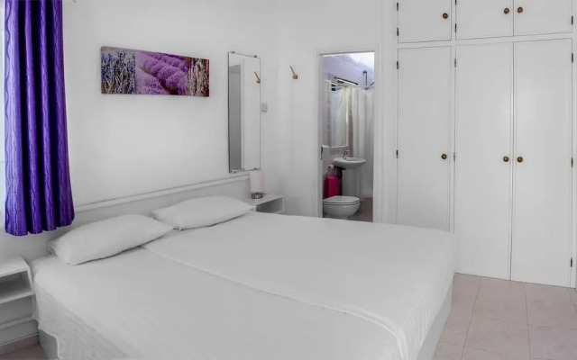 Quinta Paraiso da Mia Two Bedroom Apartment