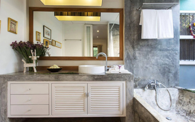 Away Phucome Chiang Mai Villa