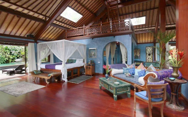 Pelangi Estate