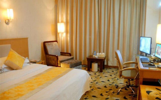 Xinyang Sunny Hotel