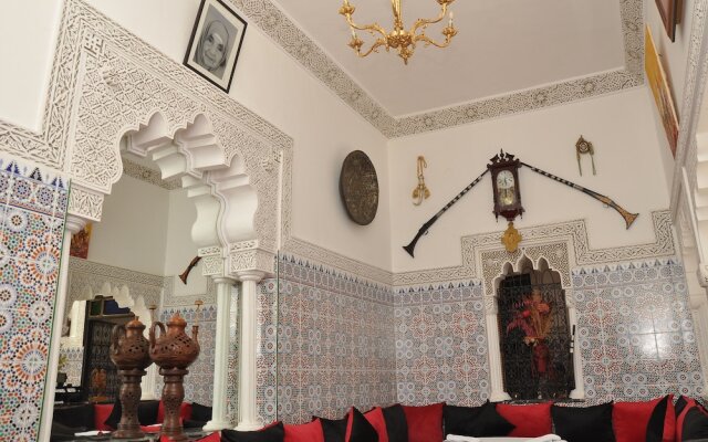 Riad La Porte d'Or & Spa