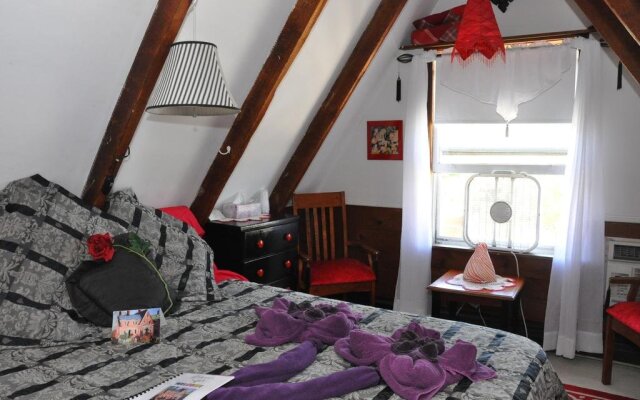 The Gaslamp Bed and Breakfast