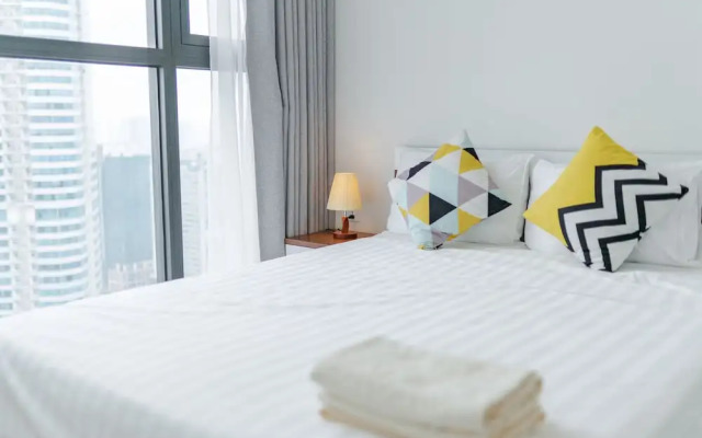 Homefromhome Skylake Apartment