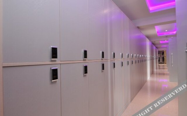 Zhumengzhe Capsule Hotel (Kunming Railway Station)