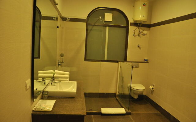 Hotel Africa Avenue Anand Lok