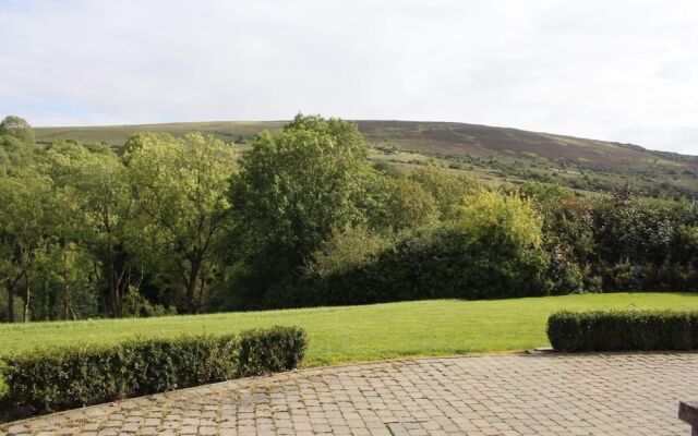 Roe Valley Manor and Estate