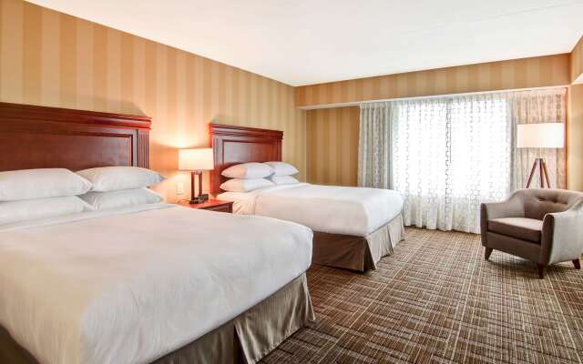 DoubleTree Fallsview Resort & Spa by Hilton Niagara Falls