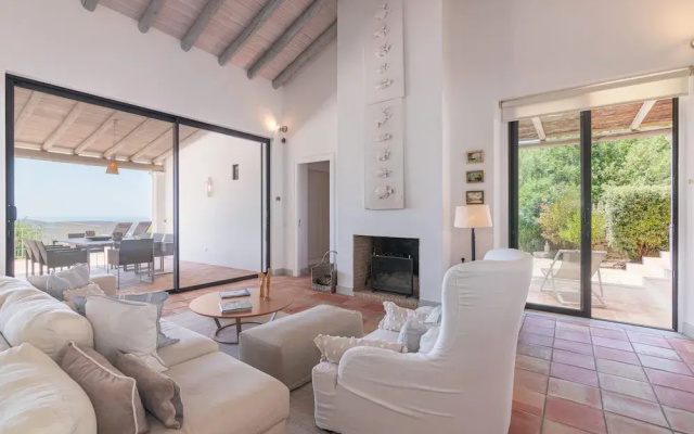 Casa Velha Pool Ocean View