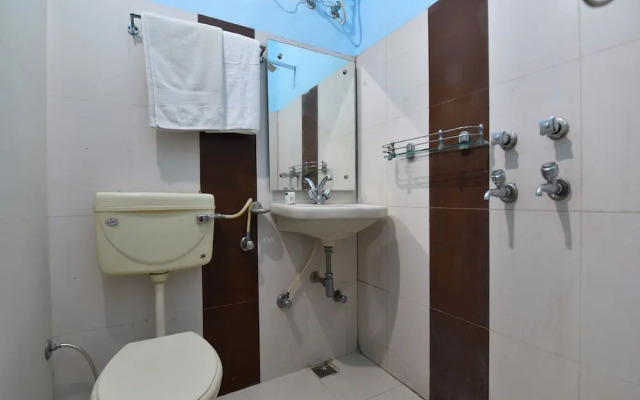 OYO 28146 Hotel Virsa