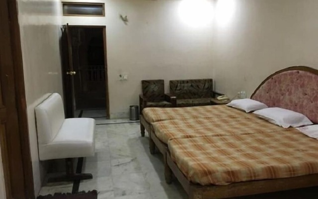 Iroomz Shanbhag Towers International