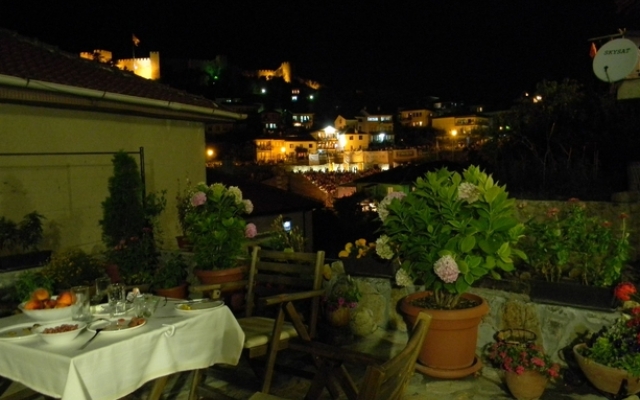 Villa Kale- Guest House