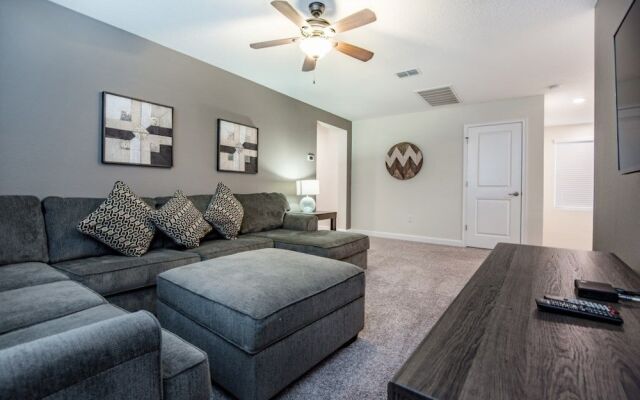 6-Bedroom Villa in Davenport 1622MVD