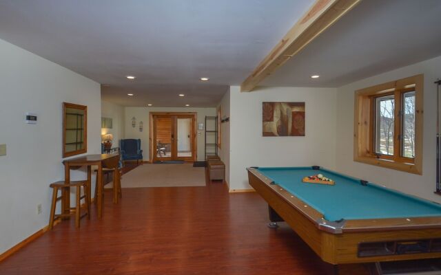 Snowbound 4 Bedroom House