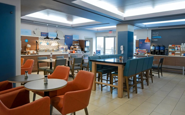 Holiday Inn Express Kamloops by IHG