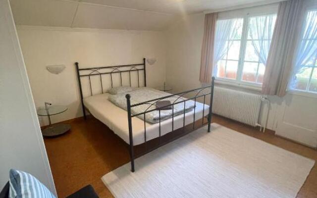 NEB-THUN LODGE`s Seehaus 1 Gwatt