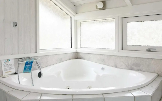 5 Person Holiday Home in Hals