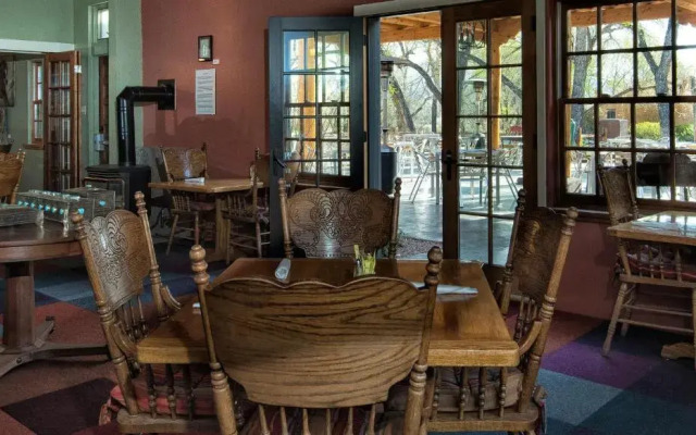 The Abiquiu Inn