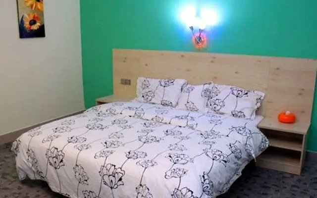 Xingpin Youxiang Hotel (Dongguan Hanbang 66 Plaza)