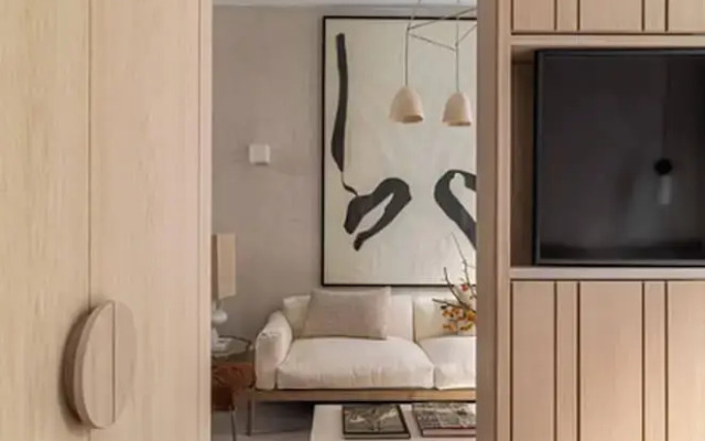 Exclusive Apartment Nestled in the Vibrant Neighborhood of Neptuno